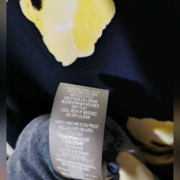 Tommy Hilfiger Floral Navy, White and Yellow Dress - Picture 5 of 7